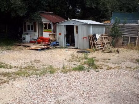 location de terrain pour camping car à l'année
