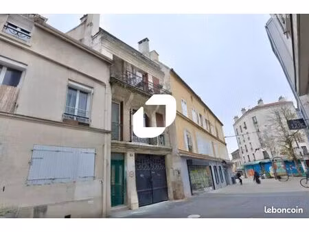 bureau 486 m²