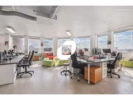 bureau 223 m²