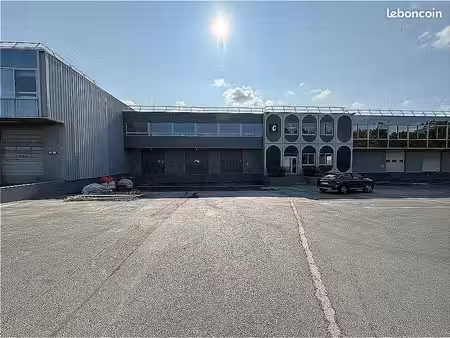entrepot - logistique 1610 m² saint-denis