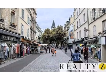 local commercial 280 m²