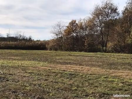 vend terrain agricole peux être aménagé