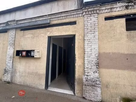 boutique 120 m² aubervilliers
