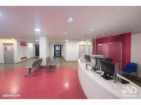 local 1330 m² montreuil