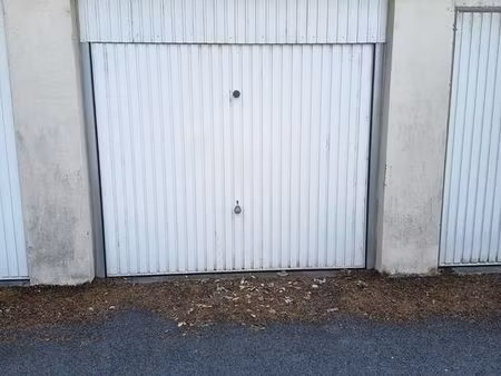 garage fermé (box) à vendre
