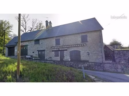 maison en pierre de caractère – 120 m² – 4 chambres – jardin 600 m² – combressol (19250)