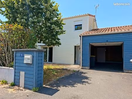 pavillon 4 pièces 81 m²