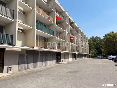 appartement 4 pièces 81 m²