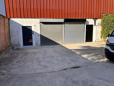 local activité 100m2 les lilas