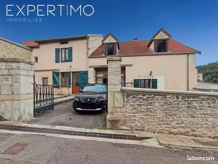 maison 7 pièces 188 m²