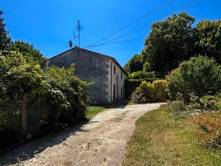 maison de village 4 pièces 96 m²