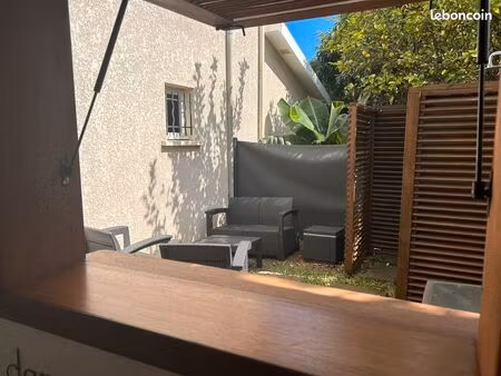 bungalow meublé st gilles les hauts