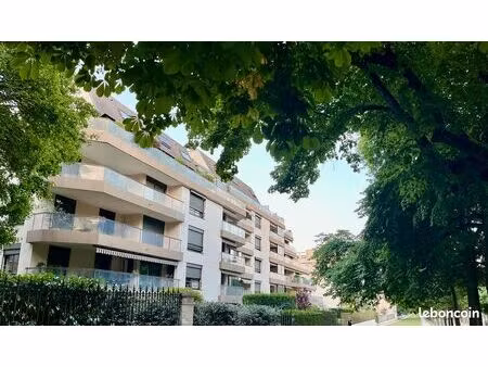 t5 à vendre dijon