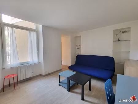 studio 1 pièce 24 m²