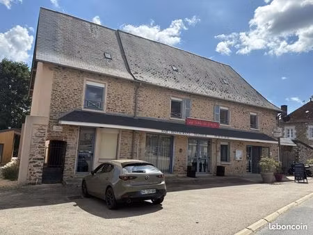 inconnu 242 m² troche