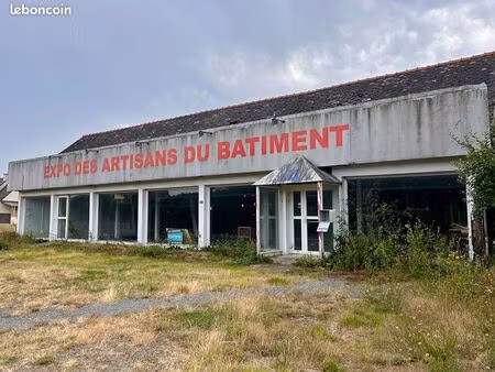 entrepôt 1170 m² saint judoce