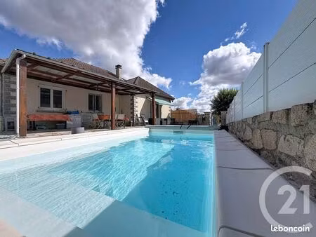 maison 8 pièces 166 m²