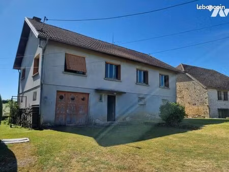 maison 9 pièces 142 m²