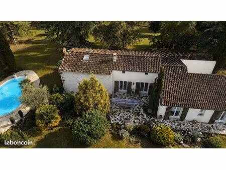 maison 6 pièces 130 m²