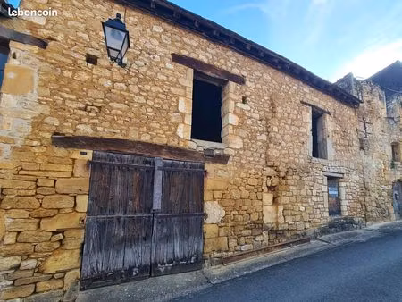 maison de village 2 pièces 130 m²
