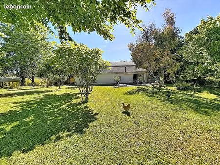 maison rénovée 184 m² – dpe b/a – 5 chambres – terrain 2400 m² – calme absolu à 12 min de 