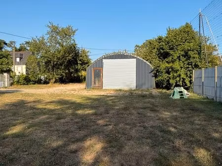 terrain 500 m2 avec tunnel de stockage 80 m2