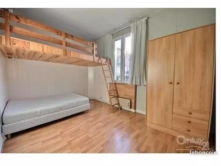 vente studio en cours de rénovation