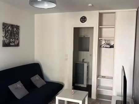 studio meublé