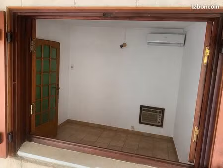 local 10m2 saint leu