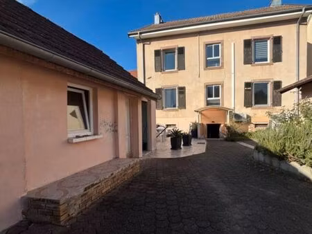 à vendre – superbe propriété familiale à mandeure – 190 000