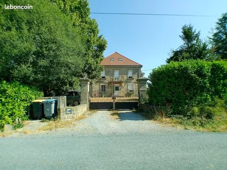 propriété 9 pièces 290 m²