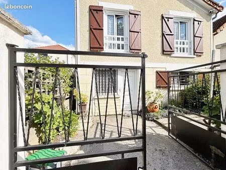 maison 4 pièces 70 m²