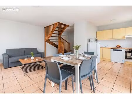 appartement t3 meublé 65 m² avec terrasse – parking dans une résidence avec services