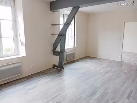 t3 lumineux 65 m² – dpe c – quartier robien