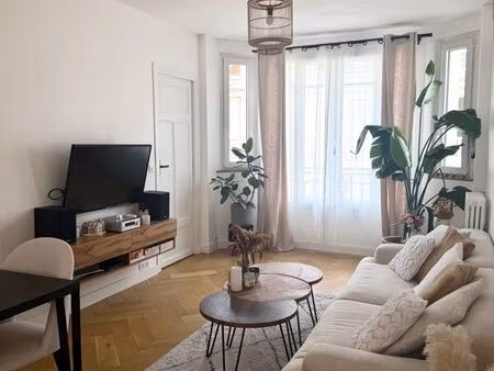 charmant appartement la varenne / saint maur