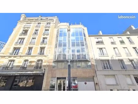bureaux 75 m²