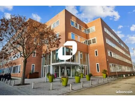 bureaux 170 m²