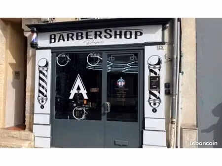 salon de coiffure / barber shop clé en main