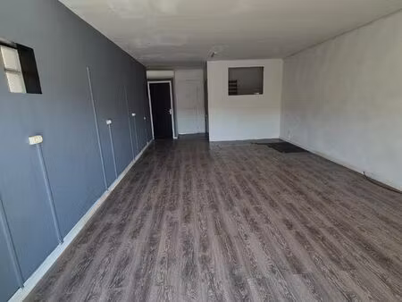 local commercial 47 m² le tampon
