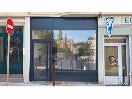 local commercial lisieux