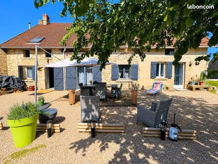 maison 5 pièces 110 m²