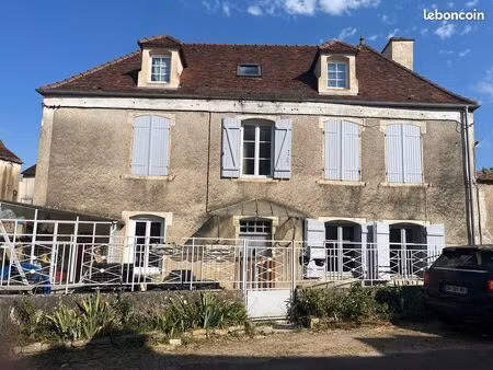 maison ancienne à louer 450 hors charges