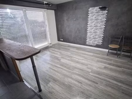 location 66 m² - 3 pieces - très lumineux
