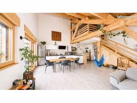 duplex 6 pièces 134 m²