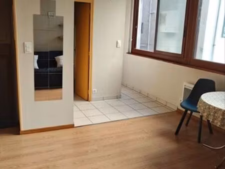 studio meublé