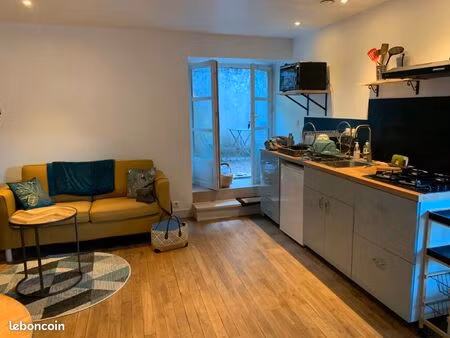 petite maison en pierres meublée à louer