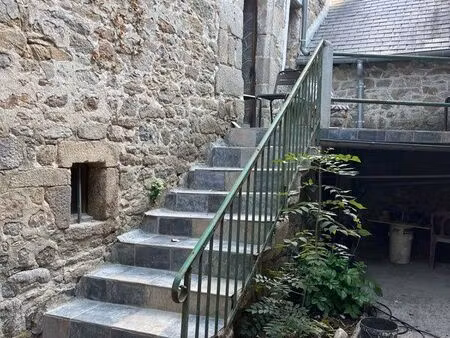 maison à louer à corrèze dans l’enceinte médiévale