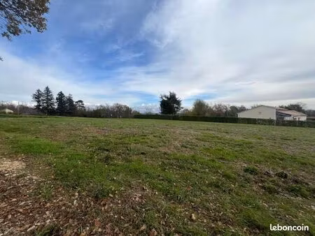 terrain 1 396 m² leguillac de l auche