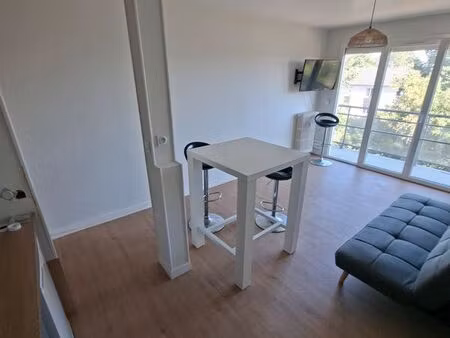 meuble 55m2 neuf balcon parking