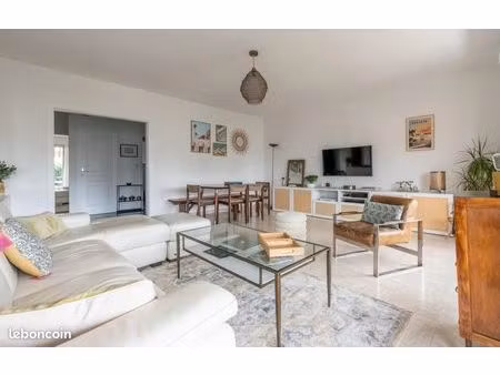 appartement 4 pièces 95 m²